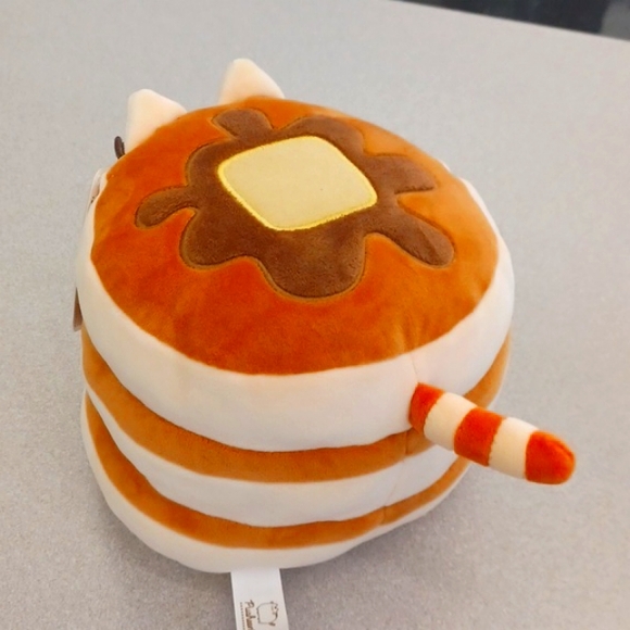 Pusheen Pancake Squisheen - Picture 3 of 4